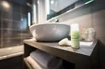 Arriel Astrid Otel Lourdes